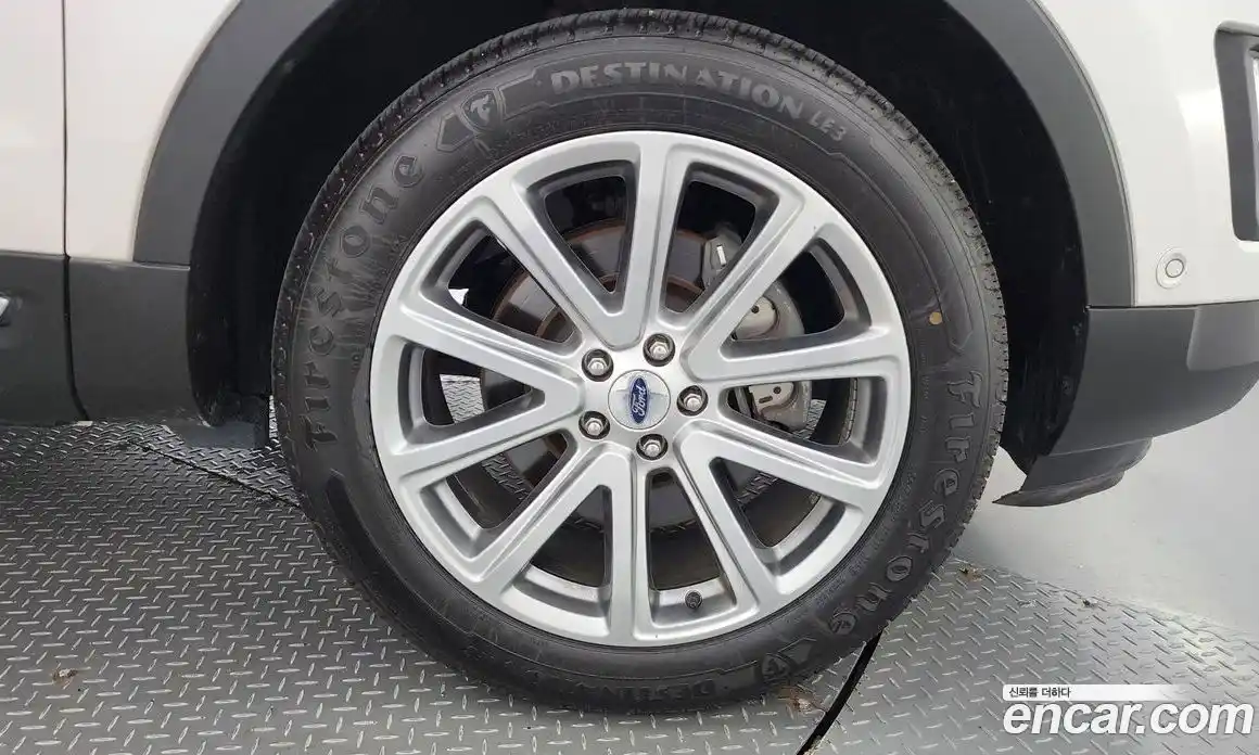 Ford Explorer 2017 2.3 Автомат в Москве № 255679, фото 20