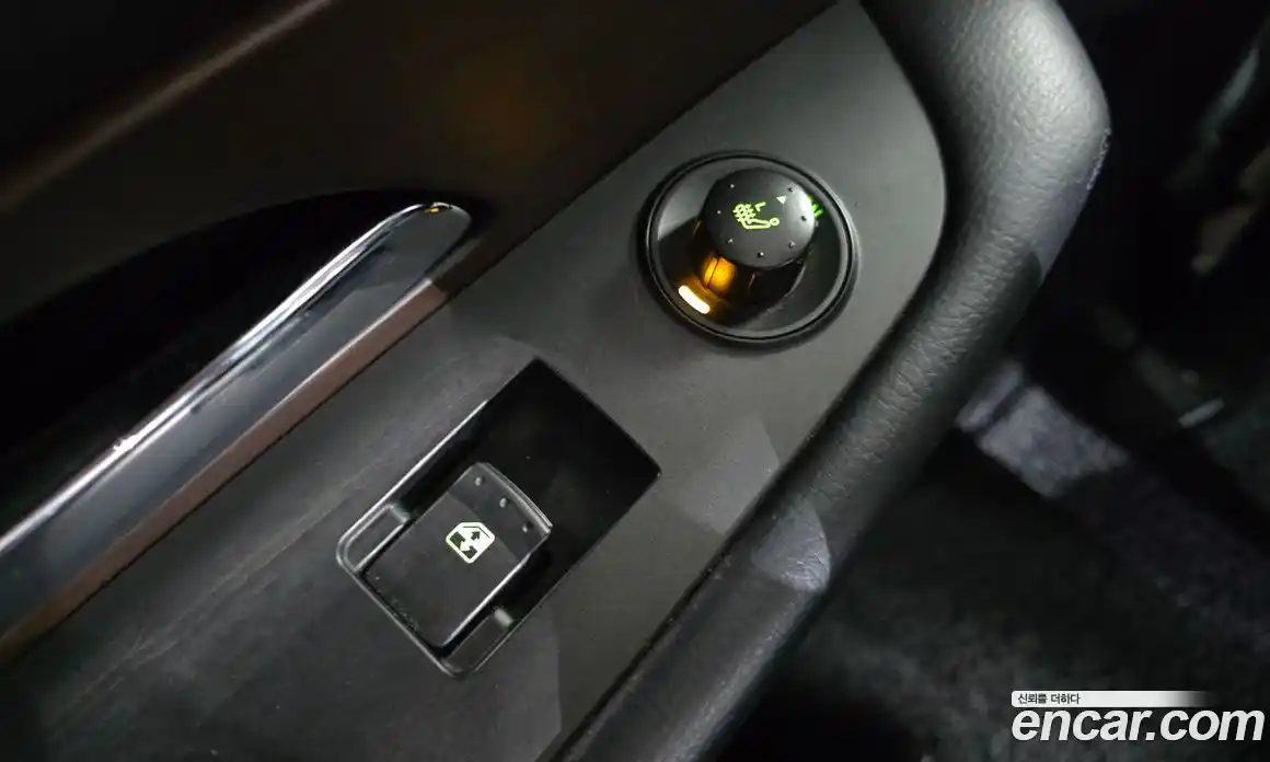 SsangYong Rexton 2013 2.0 Автомат в Москве № 25687, фото 12