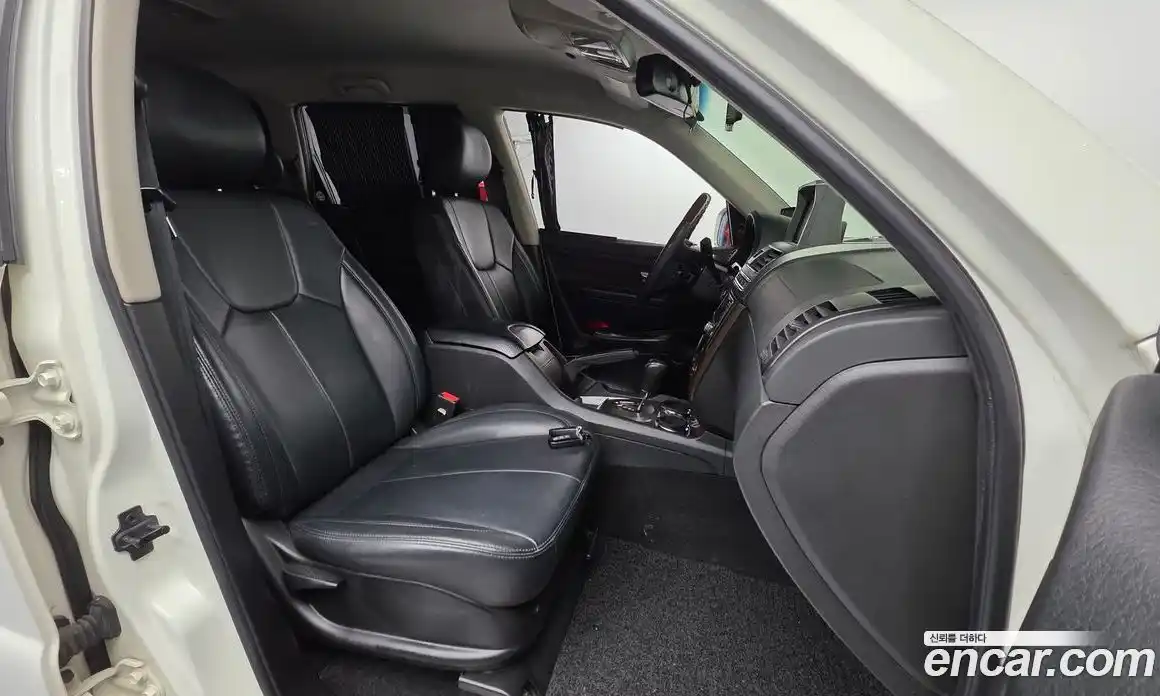 SsangYong Rexton 2013 2.0 Автомат в Москве № 25687, фото 16