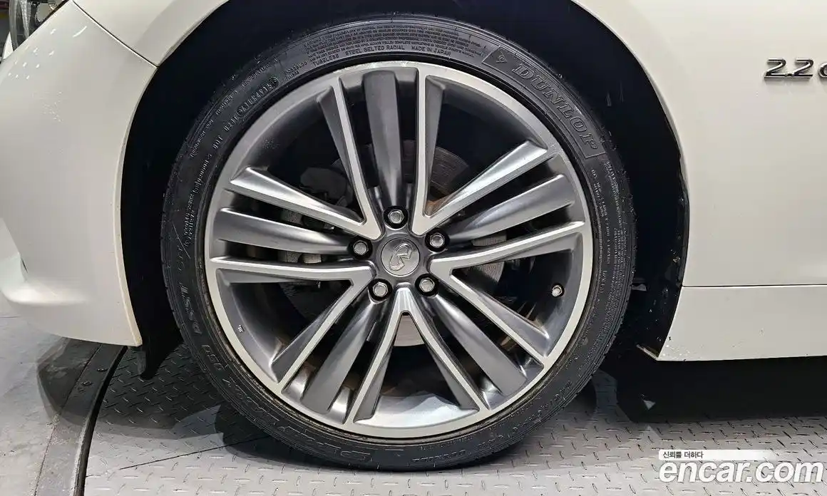 Infiniti Q50 2016 2.1 Автомат в Москве № 266540, фото 13