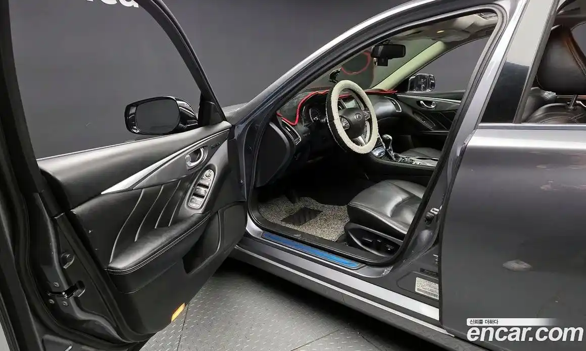 Infiniti Q50 2016 2.1 Автомат в Москве № 269756, фото 18