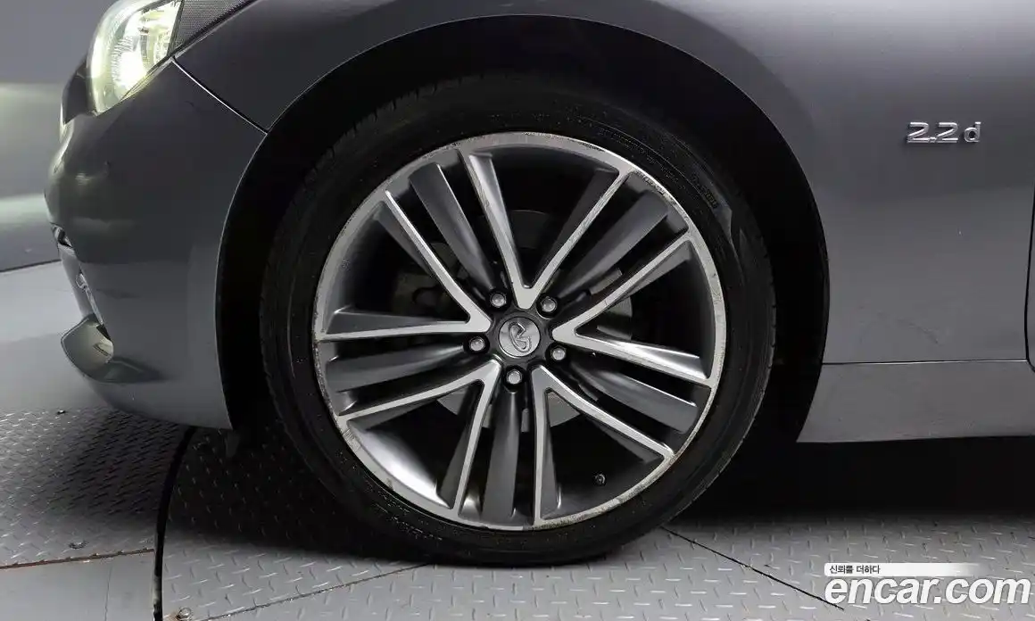 Infiniti Q50 2016 2.1 Автомат в Москве № 269756, фото 3