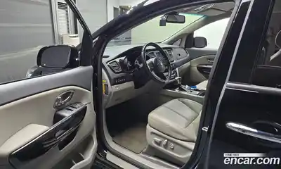 Kia Canival 2019 3.3 Автомат в Москве № 269773, миниатюра 9