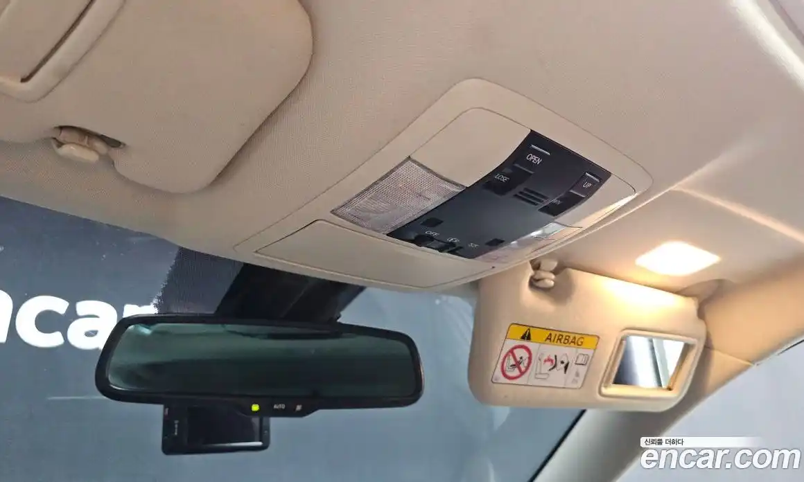 Lexus CT200h 2018 1.8 Автомат в Москве № 272413, фото 20