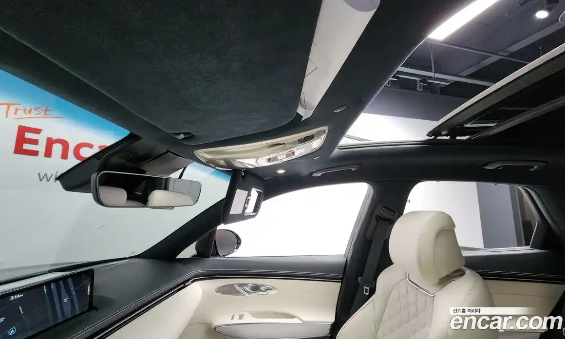 Genesis GV70 2024 0.1 Автомат в Москве № 27836, фото 14