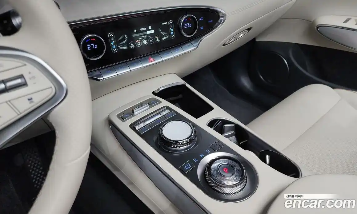 Genesis GV70 2024 0.1 Автомат в Москве № 27836, фото 20