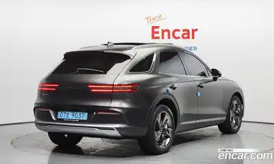 Genesis GV70 2024 0.1 Автомат в Москве № 27836, миниатюра 3