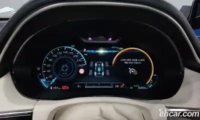 Genesis GV70 2024 0.1 Автомат в Москве № 27836, миниатюра 4