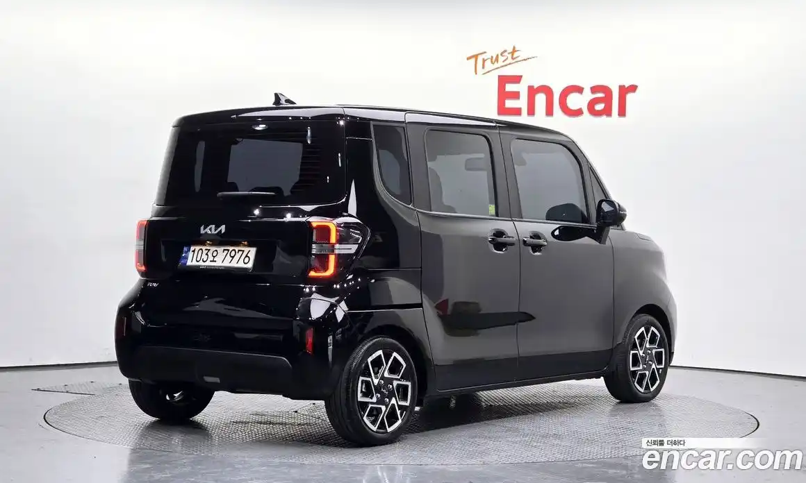 Kia Ray 2024 1.0 Автомат в Москве № 287188, фото 6