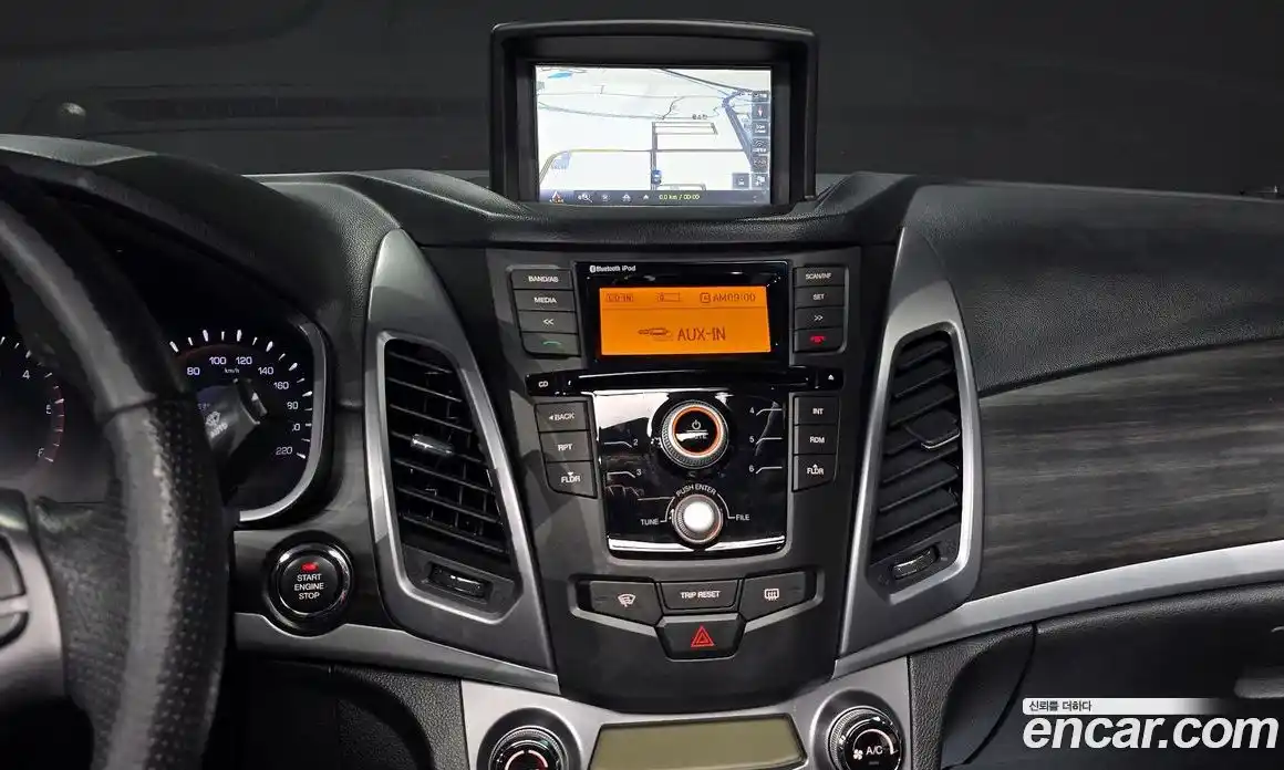 SsangYong Korando 2015 2.0 Автомат в Москве № 28798, фото 17