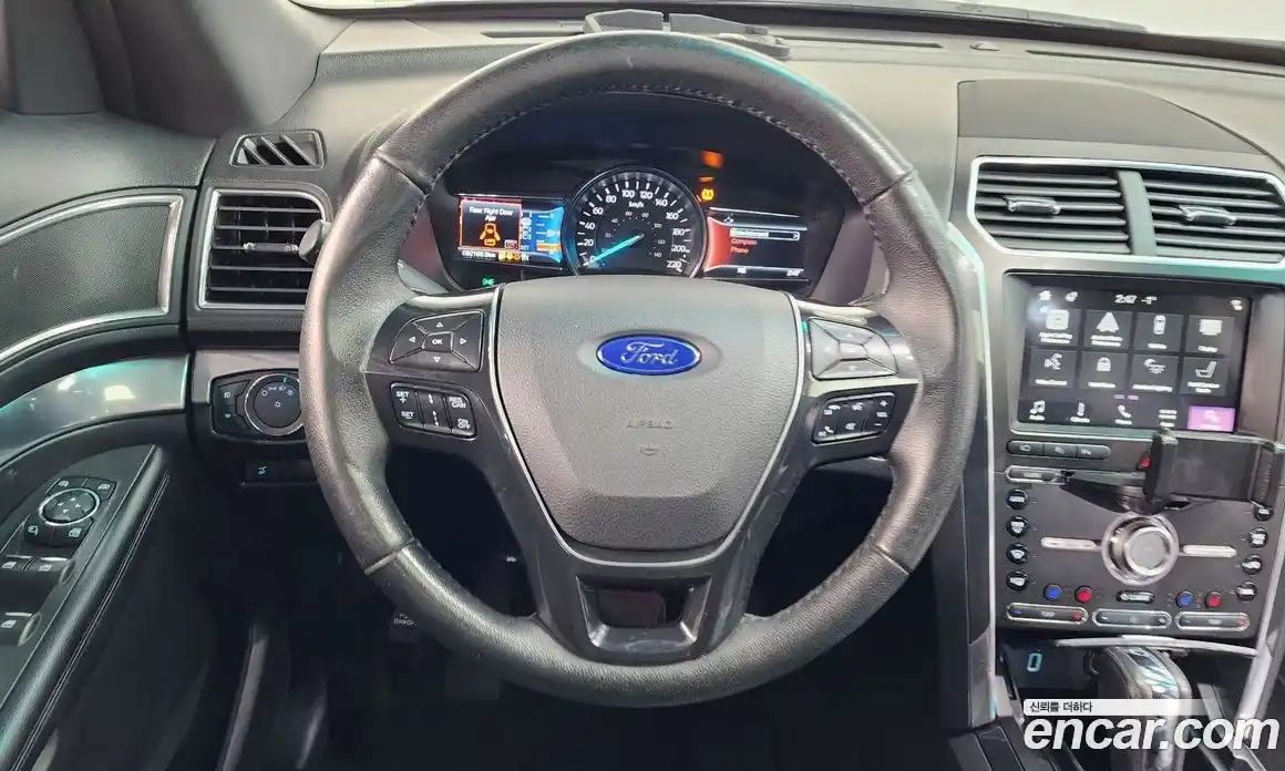 Ford Explorer 2017 2.3 Автомат в Москве № 295776, фото 9