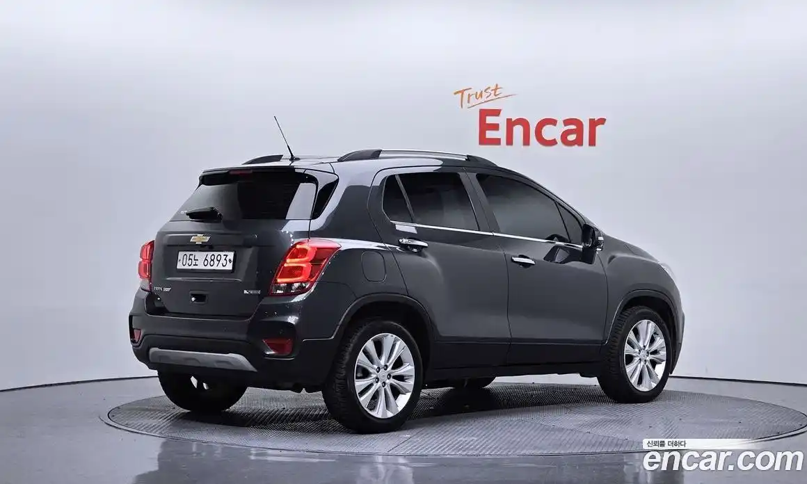 Chevrolet Trax 2018 1.4 Автомат в Москве № 296948, фото 9