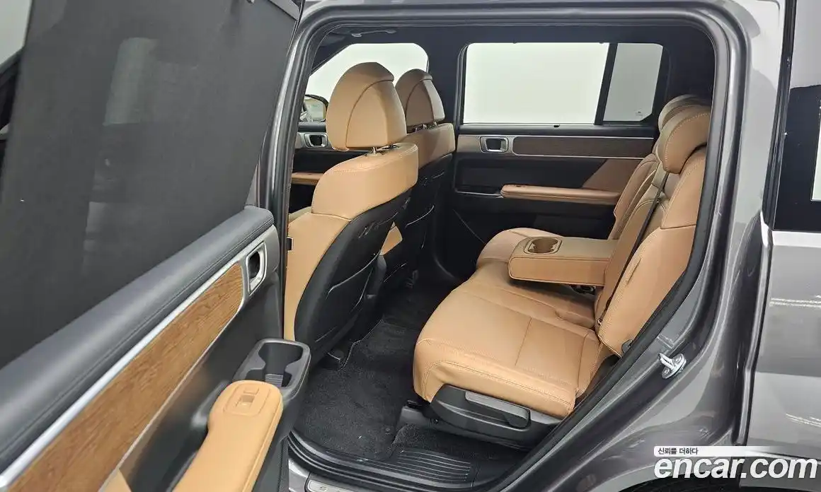 Hyundai Santa Fe 2025 2.5 Автомат в Москве № 303143, фото 15