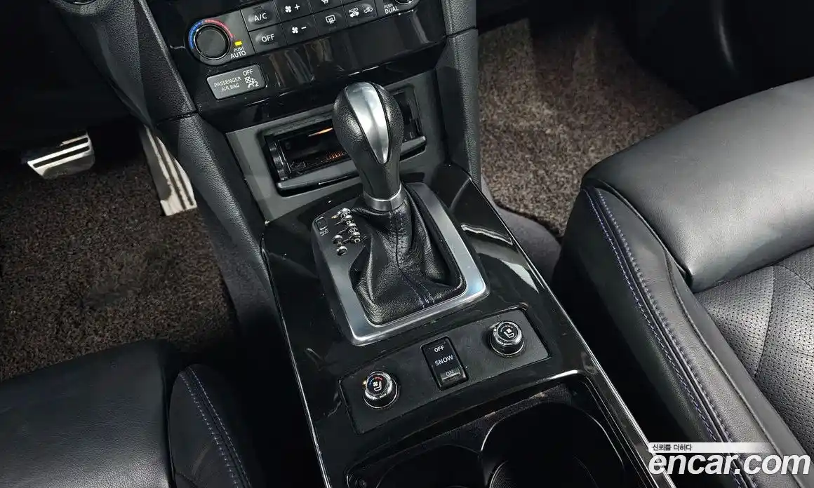 Infiniti QX70 2017 3.7 Автомат в Москве № 305311, фото 16