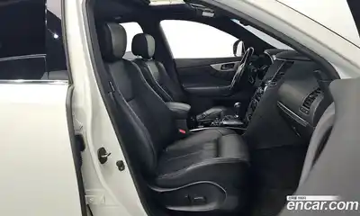 Infiniti QX70 2017 3.7 Автомат в Москве № 305311, миниатюра 3