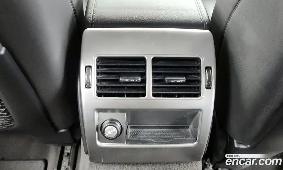 Jaguar XF 2015 2.2 Автомат в Москве № 314089, фото 14