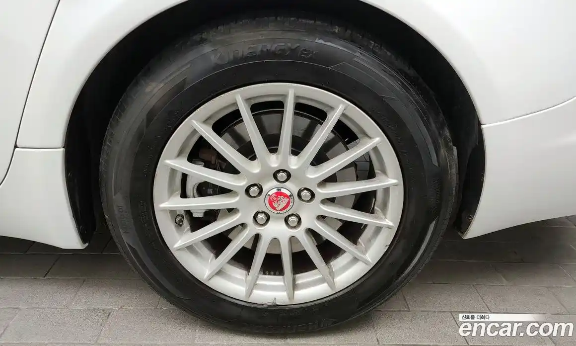 Jaguar XF 2015 2.2 Автомат в Москве № 314089, фото 20