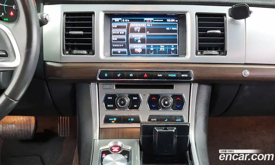 Jaguar XF 2015 2.2 Автомат в Москве № 314089, фото 3