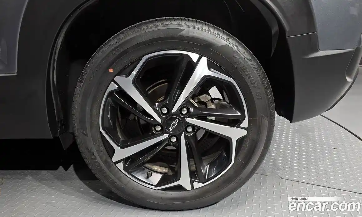 Chevrolet TrailBlazer 2021 1.3 Автомат в Москве № 327069, фото 2