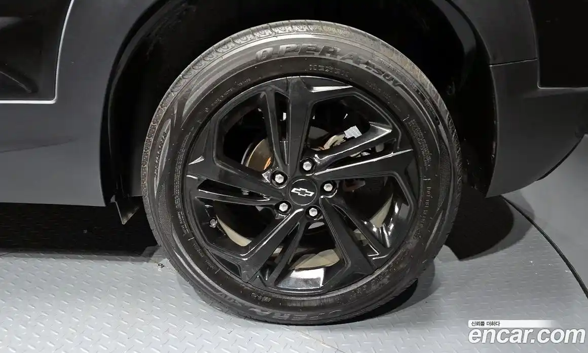 Chevrolet TrailBlazer 2023 1.3 Автомат в Москве № 327156, фото 8