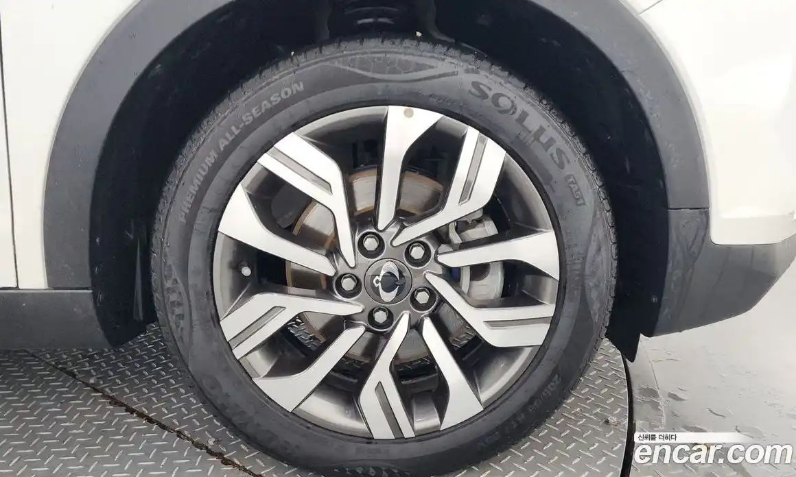 SsangYong TIBOLI 2019 1.6 Автомат в Москве № 32917, фото 9