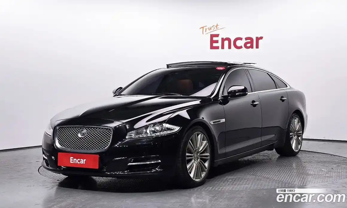Jaguar XJ 2011 5.0 Автомат в Москве № 335828, фото 13