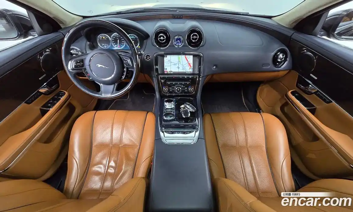Jaguar XJ 2011 5.0 Автомат в Москве № 335828, фото 14