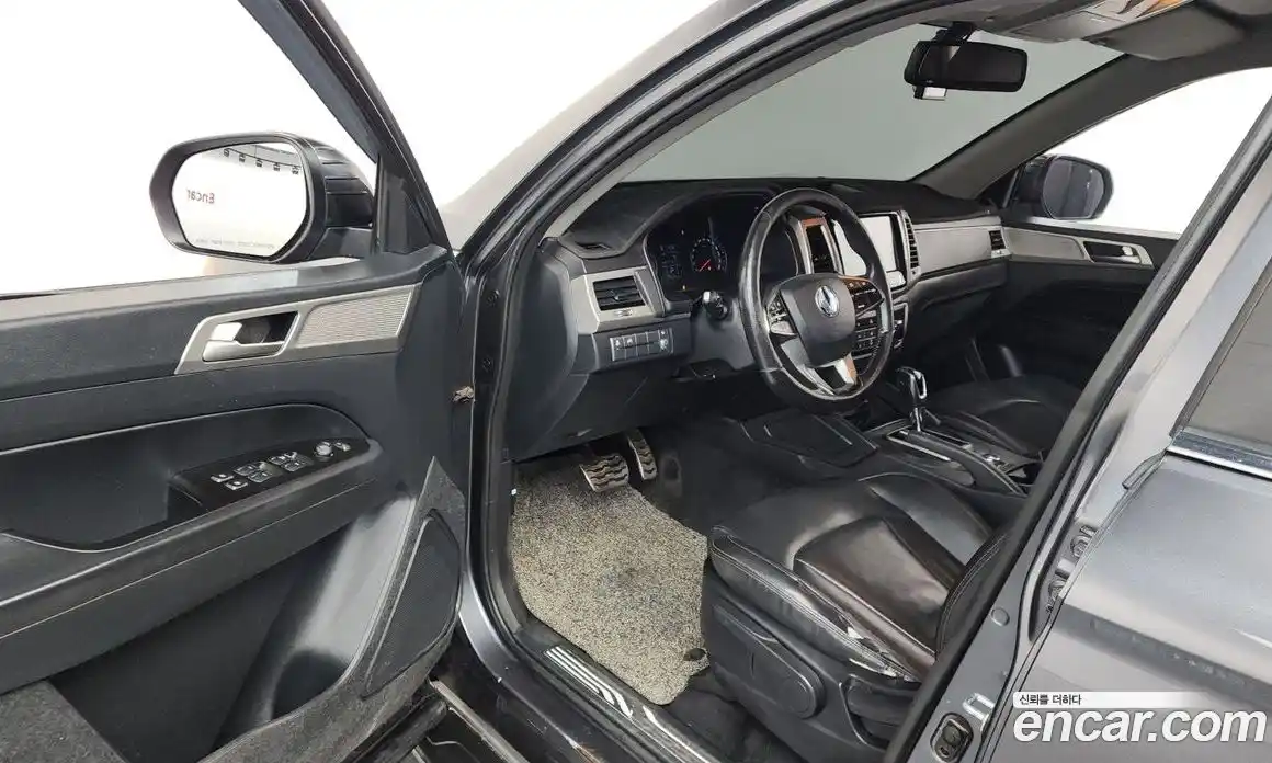 SsangYong Rexton 2019 2.2 Автомат в Москве № 33813, фото 17