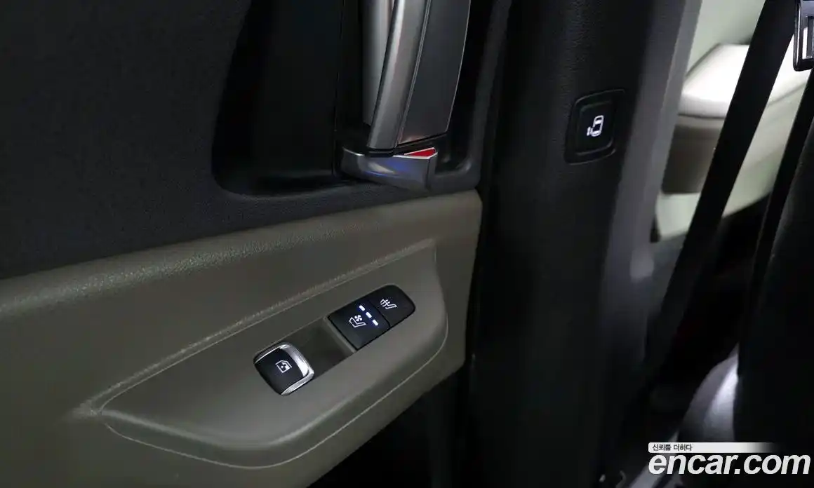 Kia Canival 2024 2.2 Автомат в Москве № 338490, фото 4