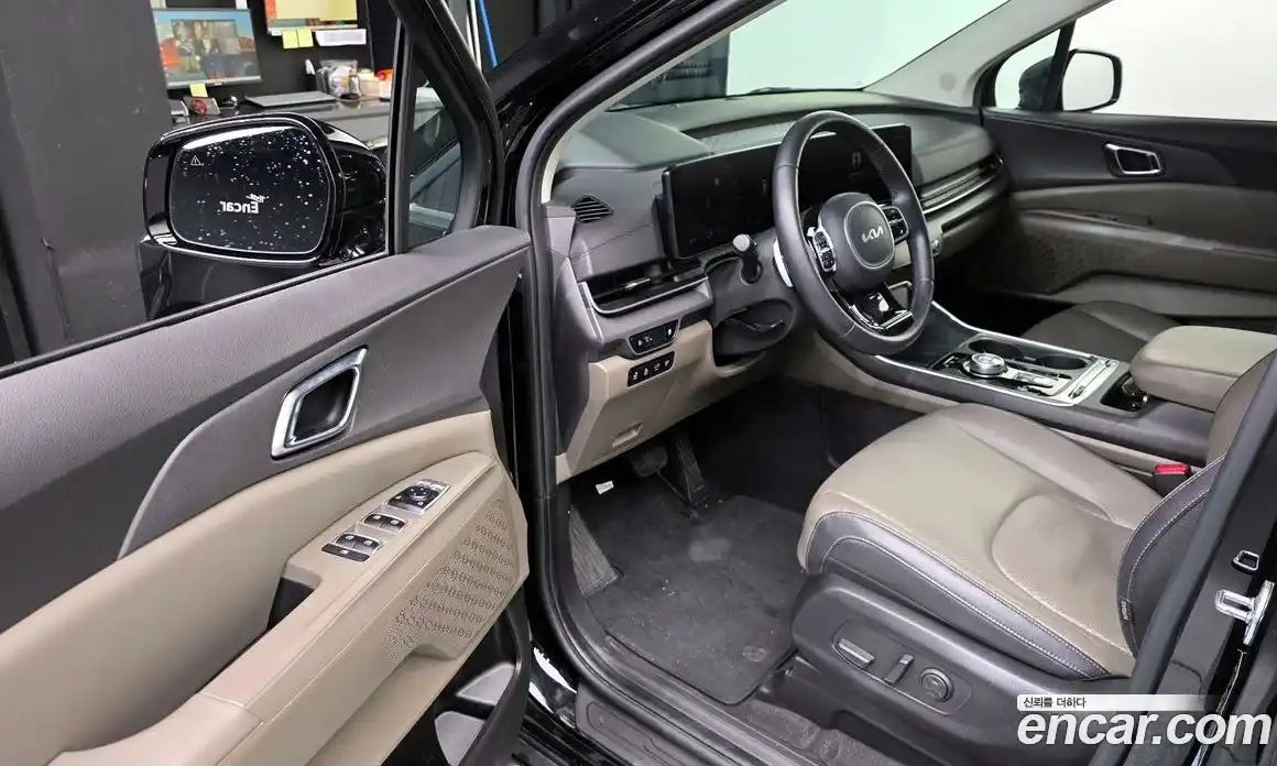 Kia Canival 2024 2.2 Автомат в Москве № 338490, фото 5