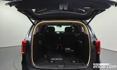 Kia Canival 2024 2.2 Автомат в Москве № 338490, миниатюра 9