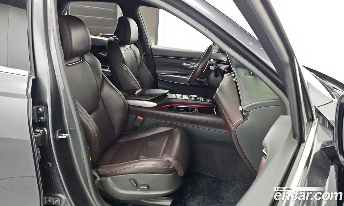 Genesis GV70 2021 2.5 Автомат в Москве № 339833, фото 17