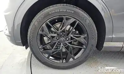 Genesis GV70 2021 2.5 Автомат в Москве № 339833, миниатюра 5