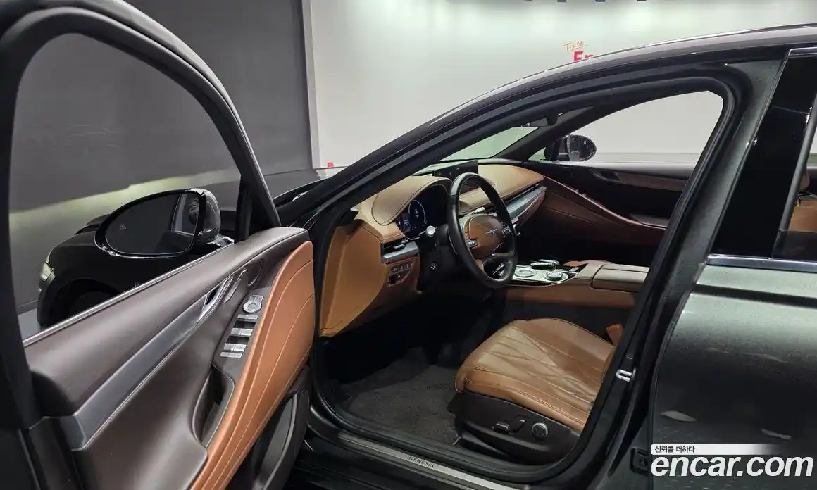 Genesis G80 2022 2.5 Автомат в Москве № 339887, фото 13