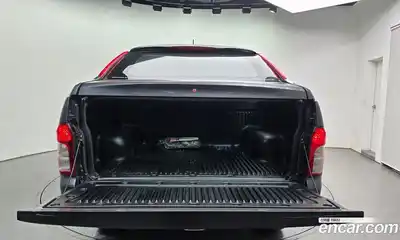 SsangYong Korando 2016 2.0 Автомат в Москве № 341590, миниатюра 6