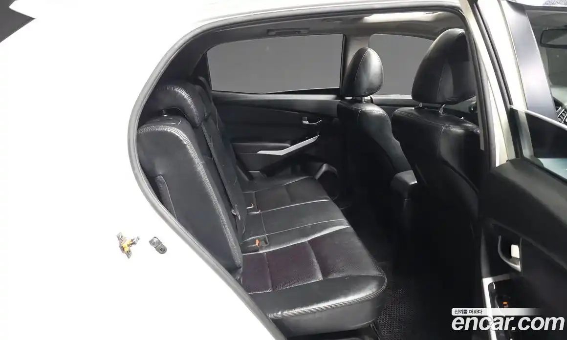 SsangYong Korando 2015 2.0 Автомат в Москве № 341671, фото 14