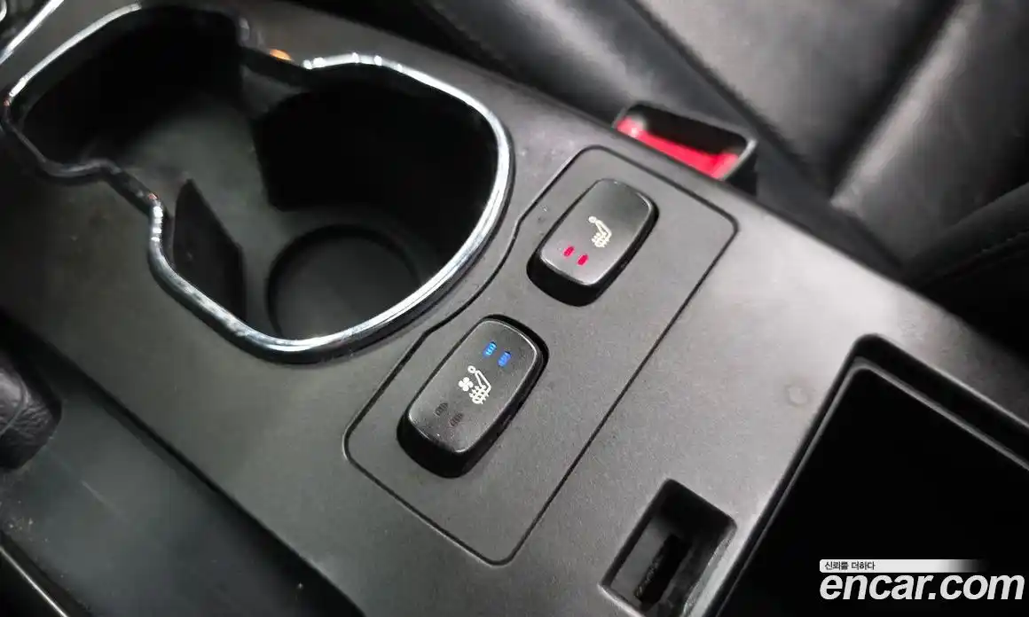 SsangYong Korando 2015 2.0 Автомат в Москве № 341671, фото 20