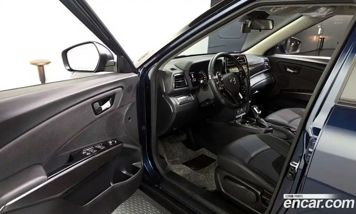 SsangYong TIBOLI 2021 1.5 Автомат в Москве № 34753, фото 1