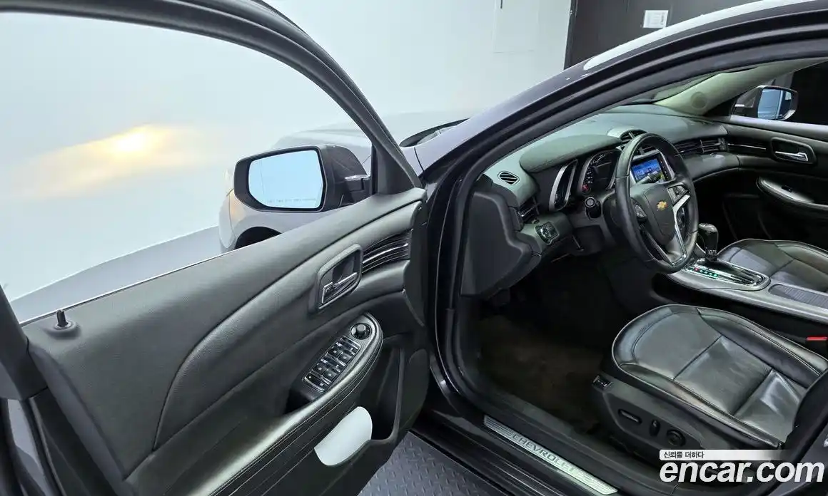 Chevrolet Malibu 2013 2.0 Автомат в Москве № 37229, фото 7