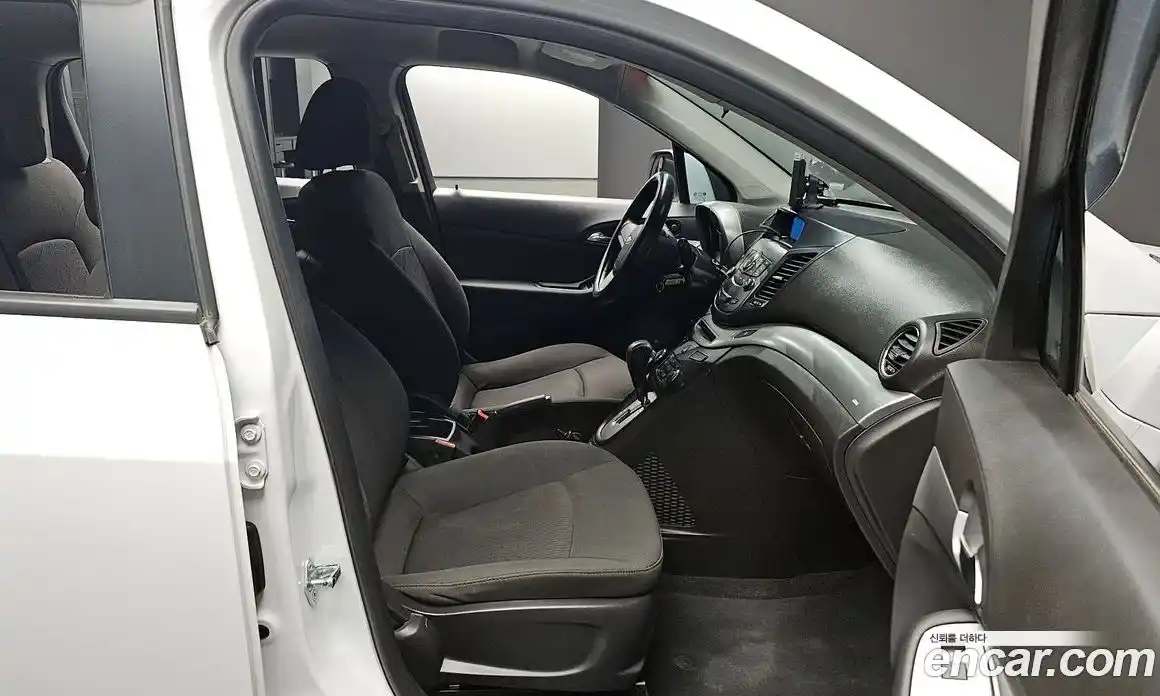 Chevrolet Orlando 2015 2.0 Автомат в Москве № 39192, фото 13