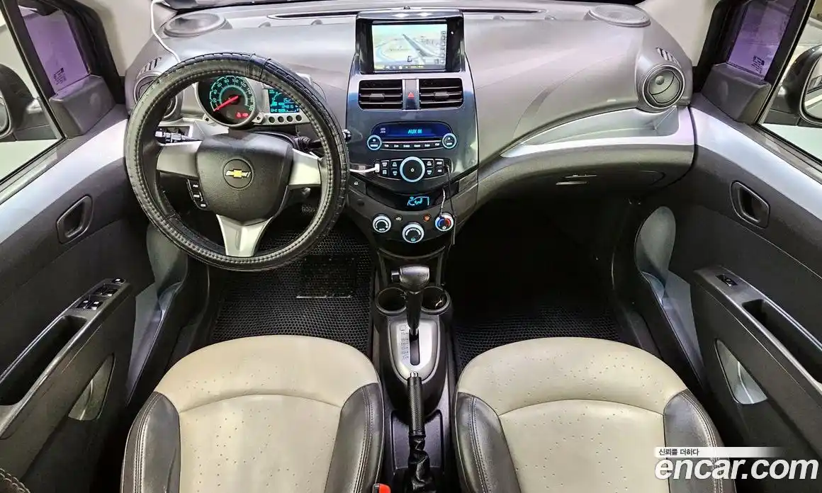 Chevrolet Spark 2012 1.0 Автомат в Москве № 40481, фото 17