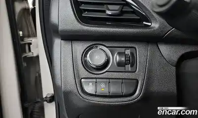 Chevrolet Spark 2017 1.0 Автомат в Москве № 40904, миниатюра 3