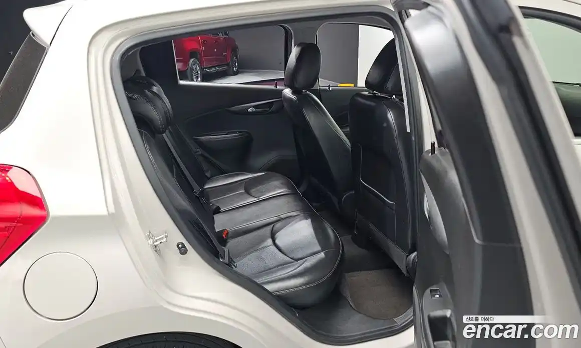 Chevrolet Spark 2017 1.0 Автомат в Москве № 40904, фото 9