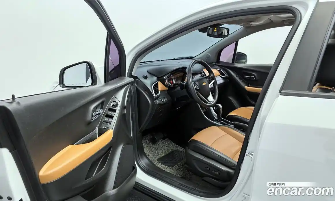 Chevrolet Trax 2021 1.4 Автомат в Москве № 42042, фото 16