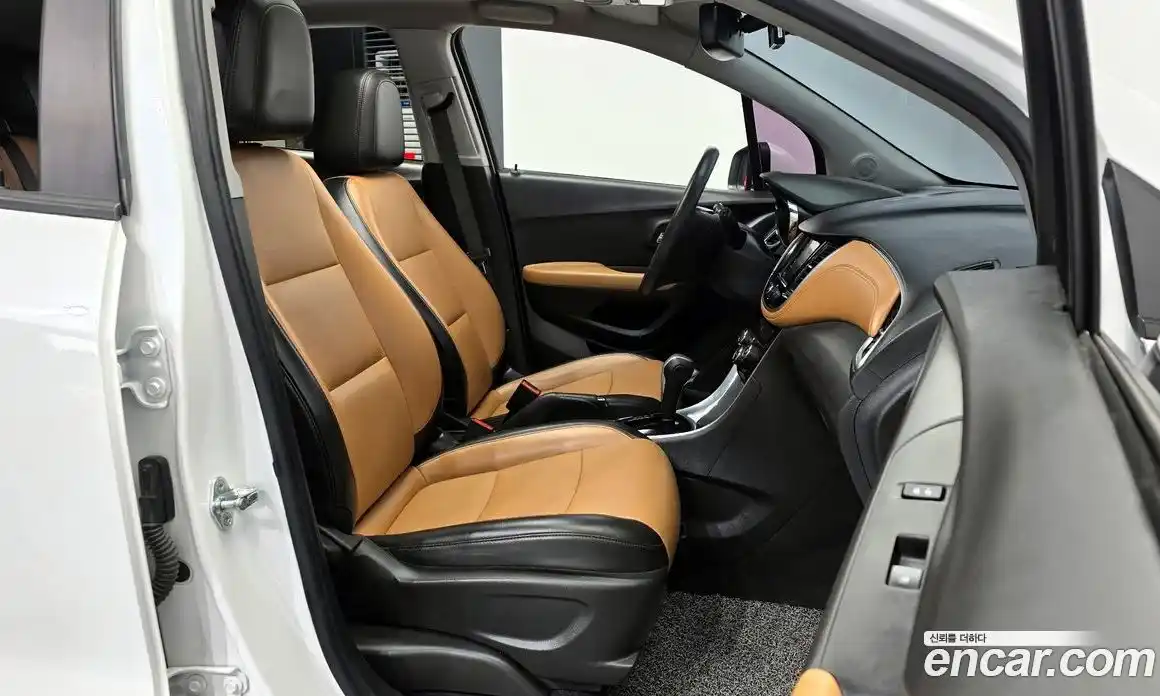 Chevrolet Trax 2021 1.4 Автомат в Москве № 42042, фото 18