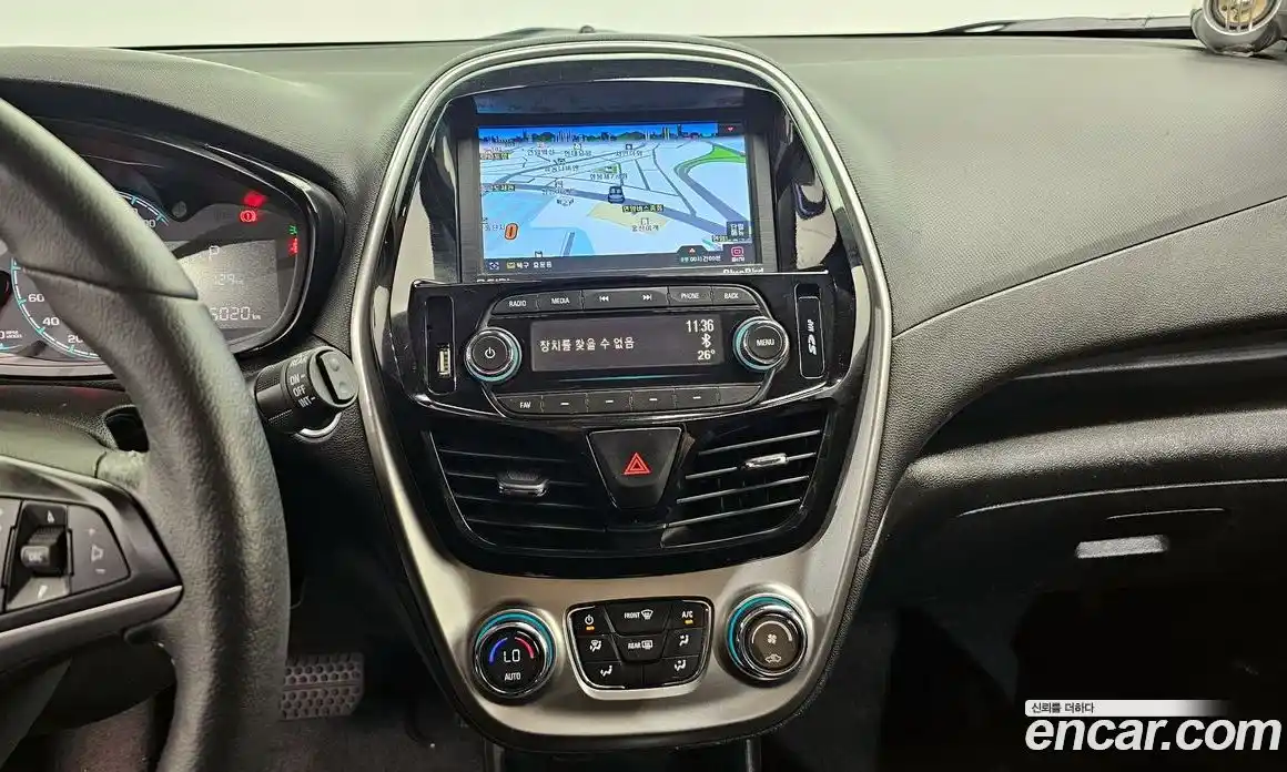 Chevrolet Spark 2018 1.0 Автомат в Москве № 42086, фото 4