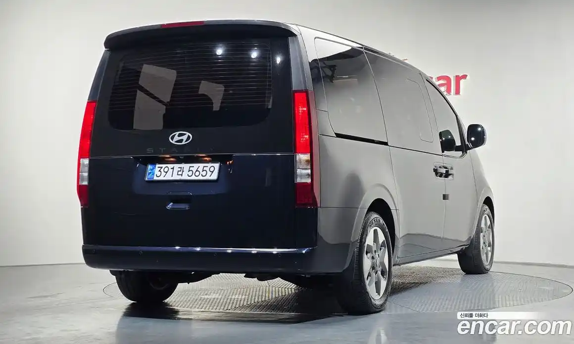 Hyundai Staria 2025 1.6 Автомат в Москве № 43718, фото 14