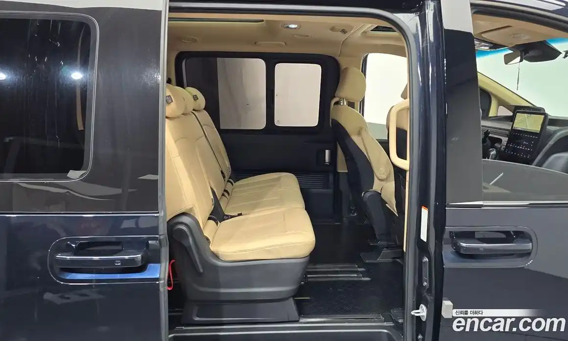 Hyundai Staria 2025 1.6 Автомат в Москве № 43718, фото 19