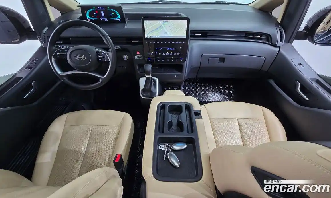 Hyundai Staria 2025 1.6 Автомат в Москве № 43718, фото 4