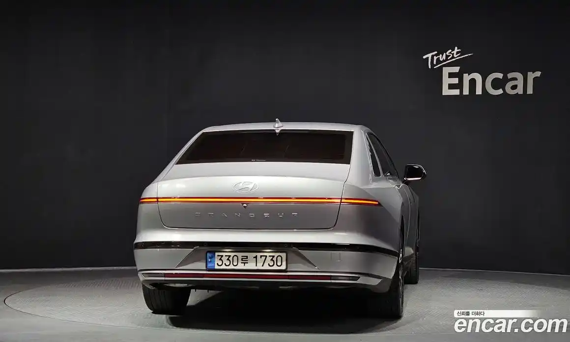 Hyundai Grandeur 2023 2.5 Автомат в Москве № 44237, фото 6